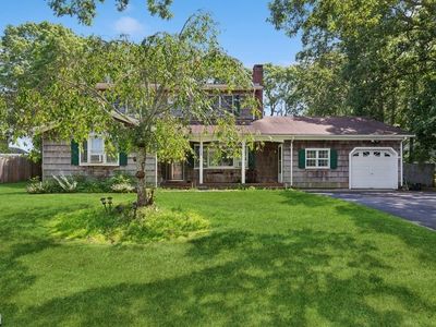 7 Mortimer St, Westhampton Beach, NY, 11978