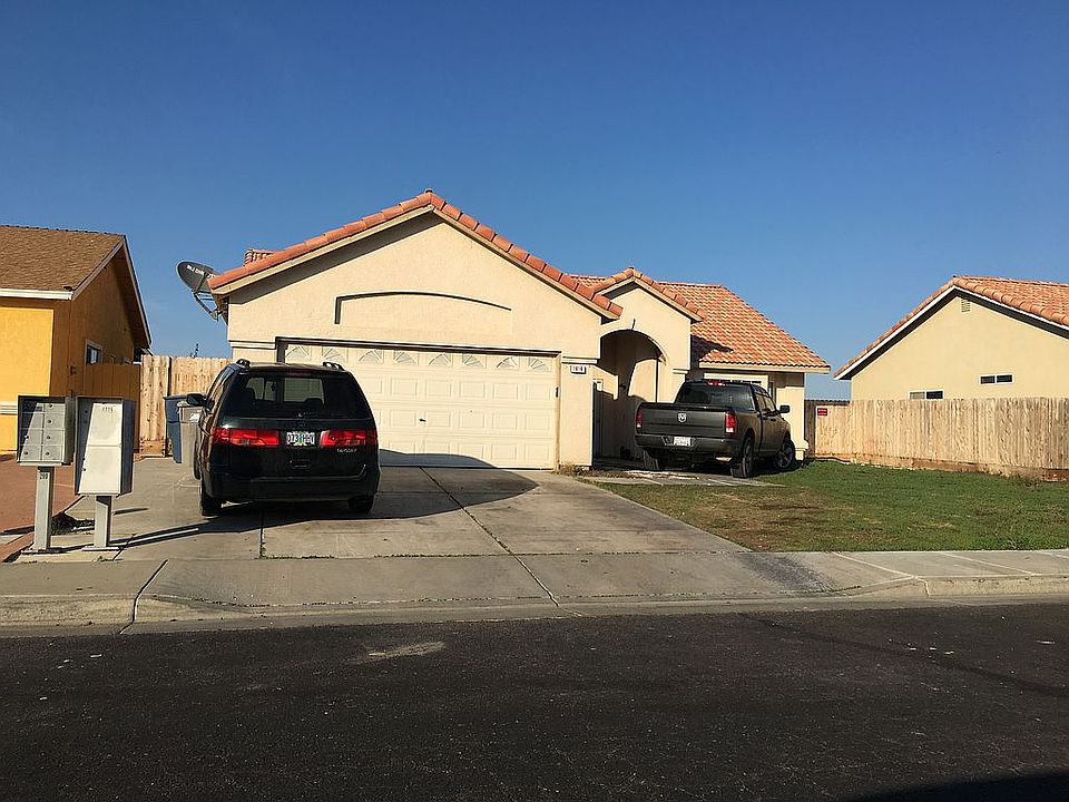 2nd image of 1616 San Ramon Ln