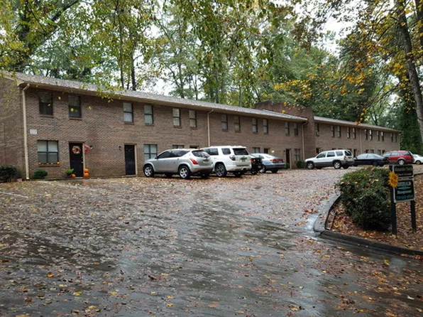 92 N Alexander St NE, Buford, GA