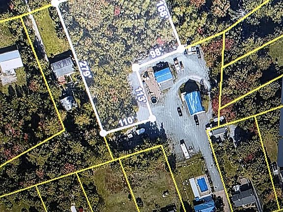 3rd image of 169 Salmon River Dr