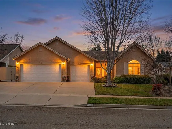 962 Leisha Ln, Redding, CA 96001