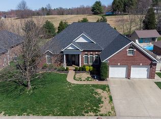 4315 Saddlebrooke Trl, Owensboro, KY 42303