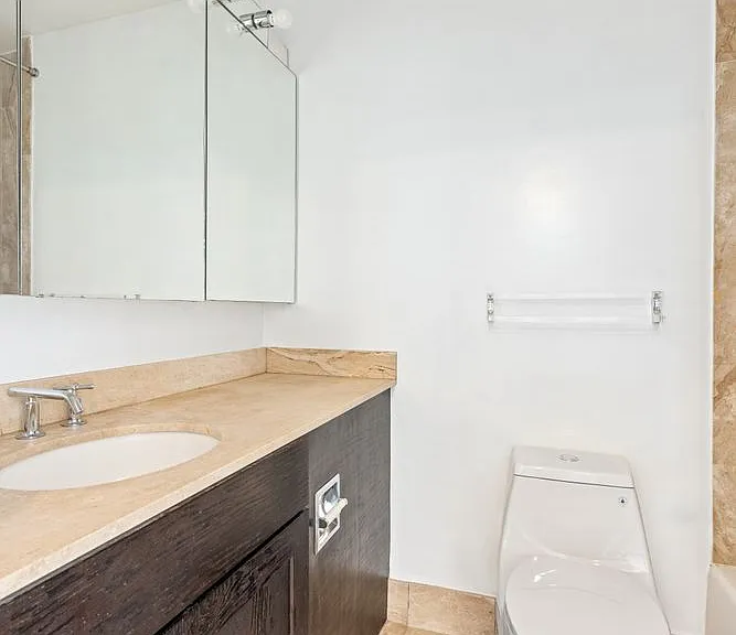 145 E 48th St #8D — Photo 7