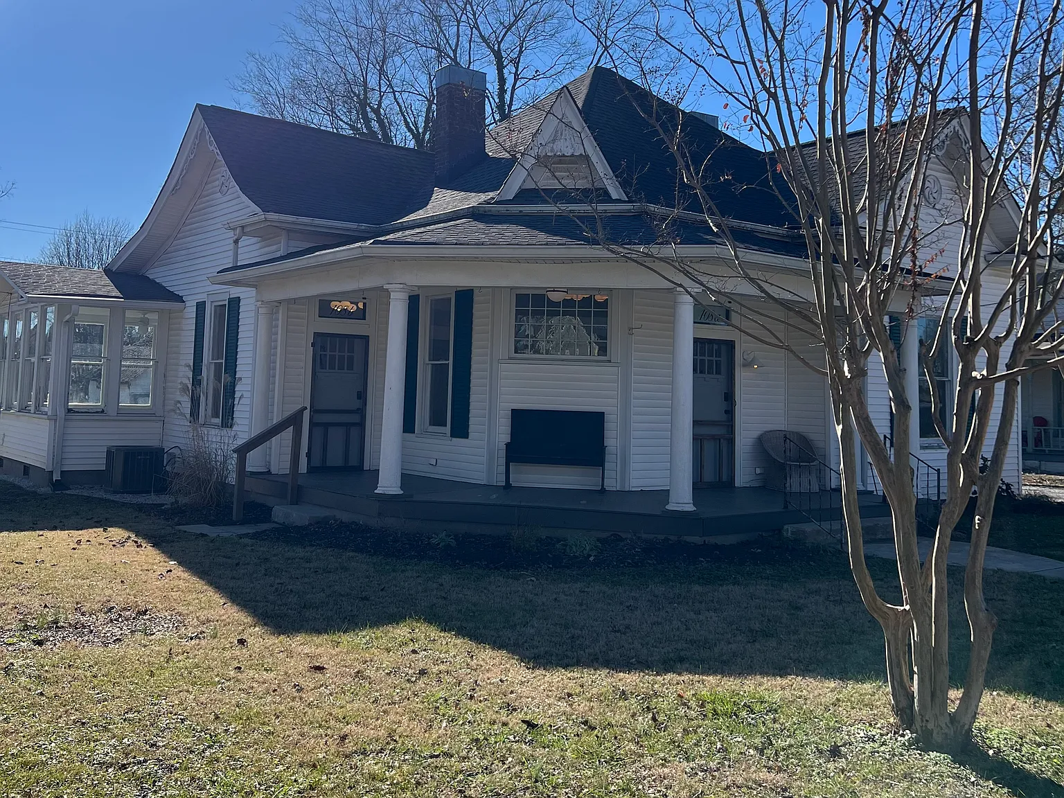 1 bed, 700 sqft, $1,700 — Photo 1