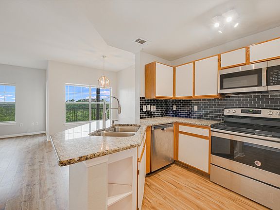 3rd image of 2320 Gracy Farms Ln APT 1322