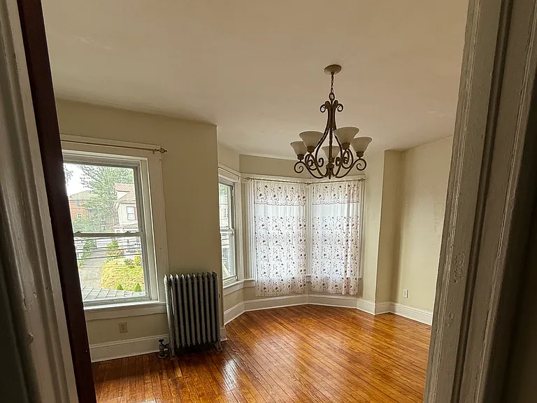129-131 Cherry St #131- 1ST FL — Photo 3