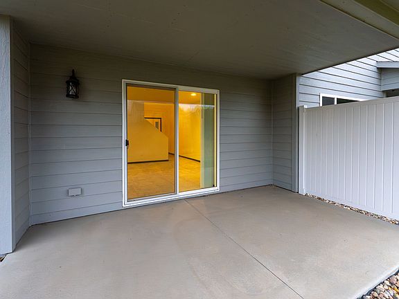 3rd image of 5503 W Liberator Cir