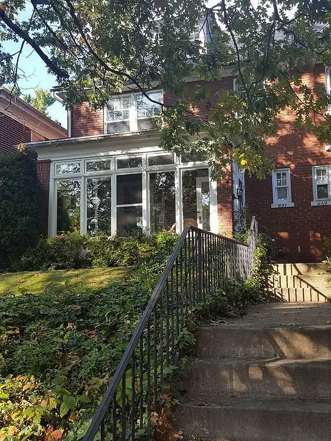 951 Virginia Ave photo 1