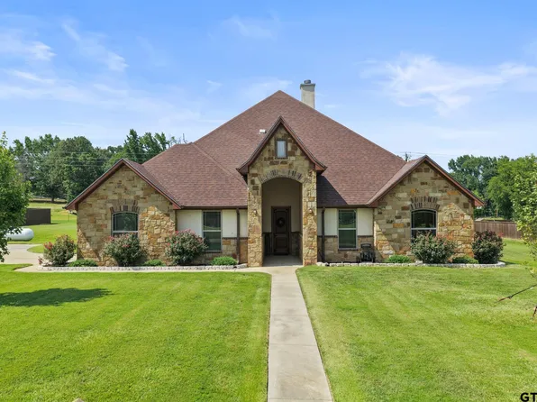 31 County Road 4742, Mt Pleasant, TX 75455