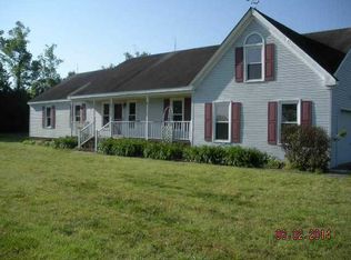 1041 Sanderson Rd, Chesapeake, VA 23322