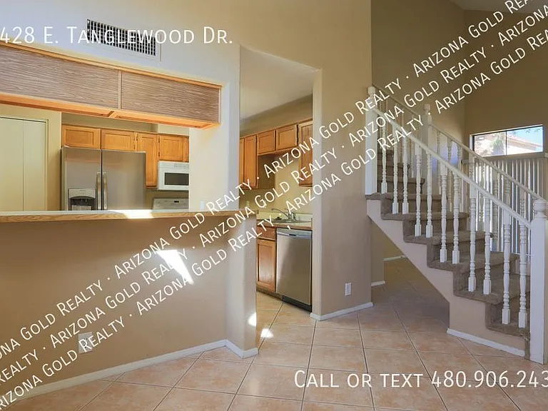 4428 E Tanglewood Dr — Photo 7