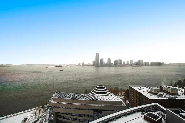 Rented by Town Residential | media 10