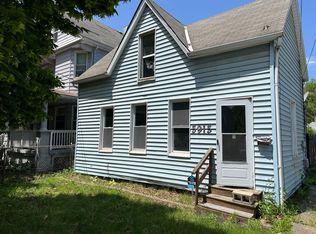 5915 Cable Ave, Cleveland, OH 44127