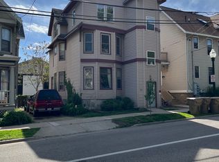 108 S Broom St #2, Madison, WI 53703