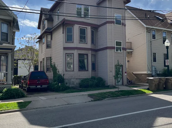 108 S Broom St #2, Madison, WI 53703