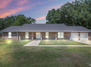 5415 Pine Ridge Dr, Milton, FL 32570