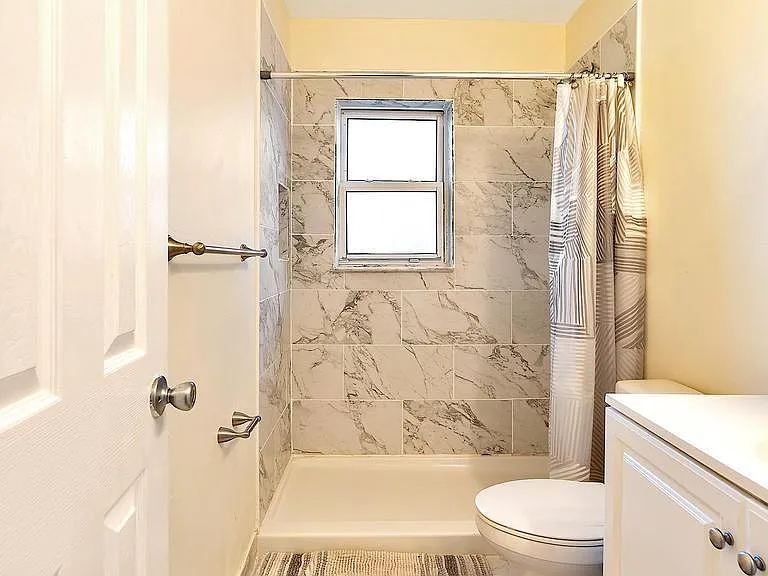 802 N J St — Photo 14