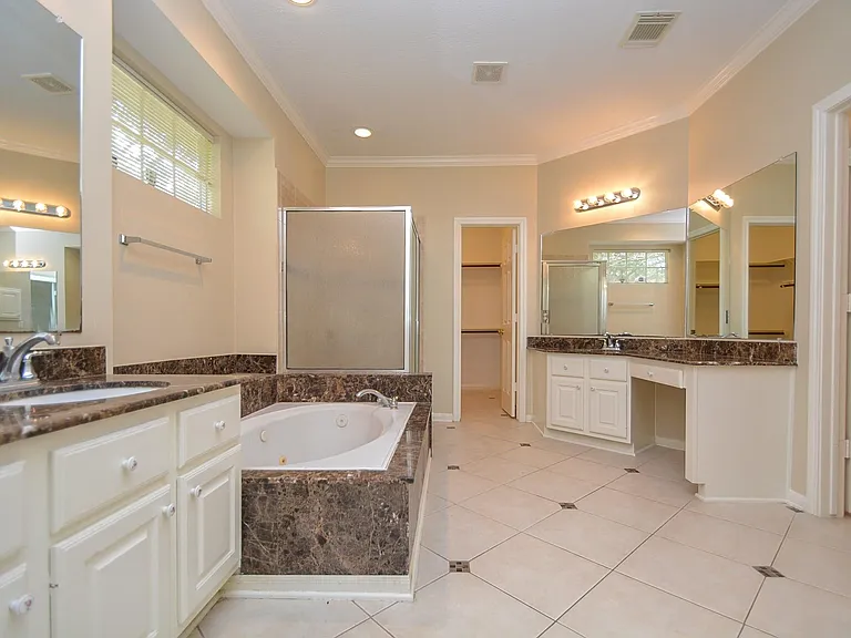 17415 Fountainview Cir — Photo 18