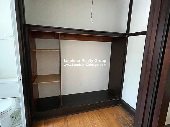 2nd image of 4546 N Maplewood Ave APT 1G