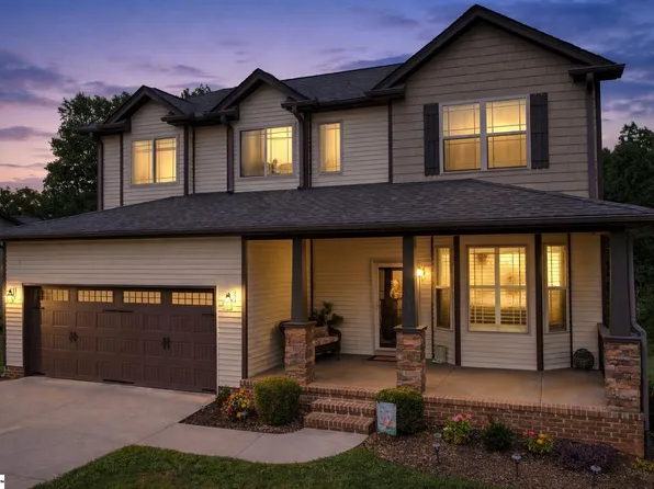 133 Stoneledges Ln, Taylors, SC 29687