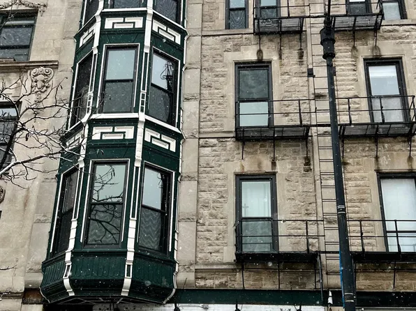 2138 N Halsted St APT 2F, Chicago, IL 60614
