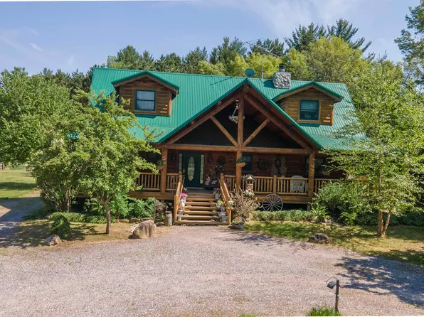 N7296 10th Ln, Westfield, WI 53964