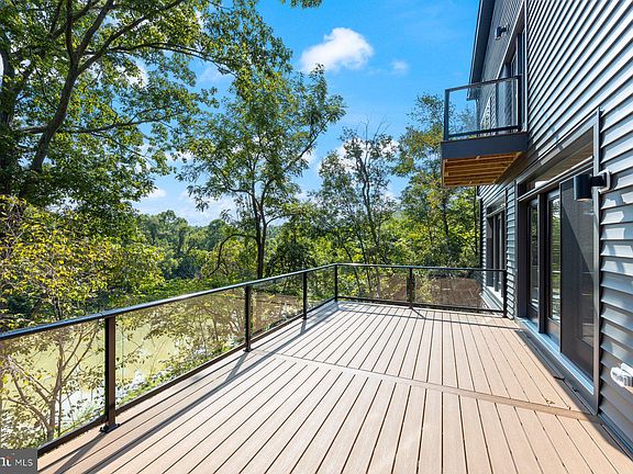 4th image of 6806 Rockcrest Ct