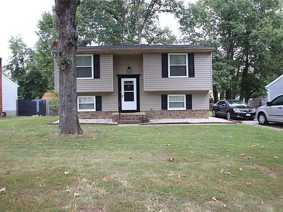 2nd image of 5310 Summerleaf Dr
