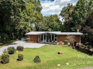 247 Snyder Dr, Marion, NC 28752