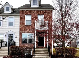 635 Lazelle Rd, Westerville, OH 43081