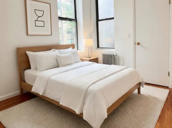 370 West 52nd Street image 1 of 5