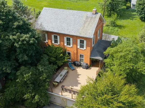 52 Pennsy Rd, New Providence, PA 17560