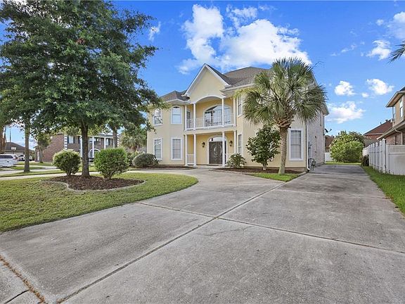 3rd image of 11428 N Saint Andrews Cir