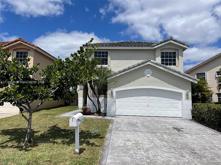 5111 SW 154th Ave, Miami, FL 33185 | Zillow