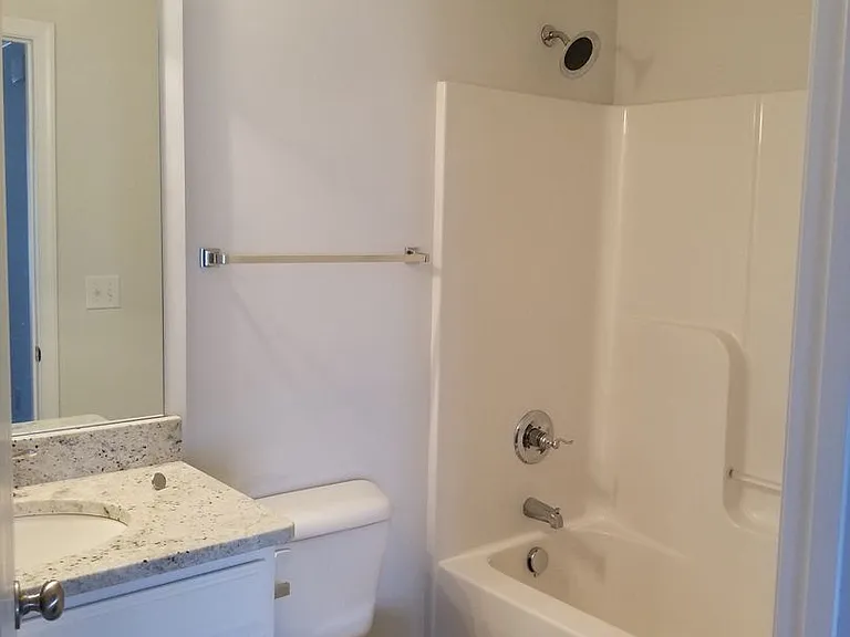 108 Squire Cir — Photo 7