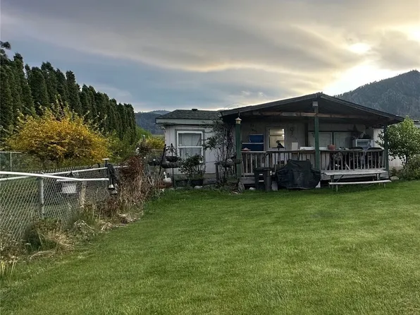 2775 Washington Street, Manson, WA 98831