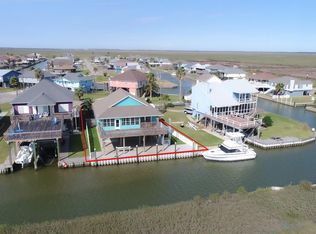 1682 Blue Water Dr, Freeport, TX 77541