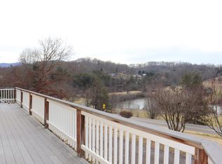 1020 Cat Creek Rd, Franklin, NC 28734