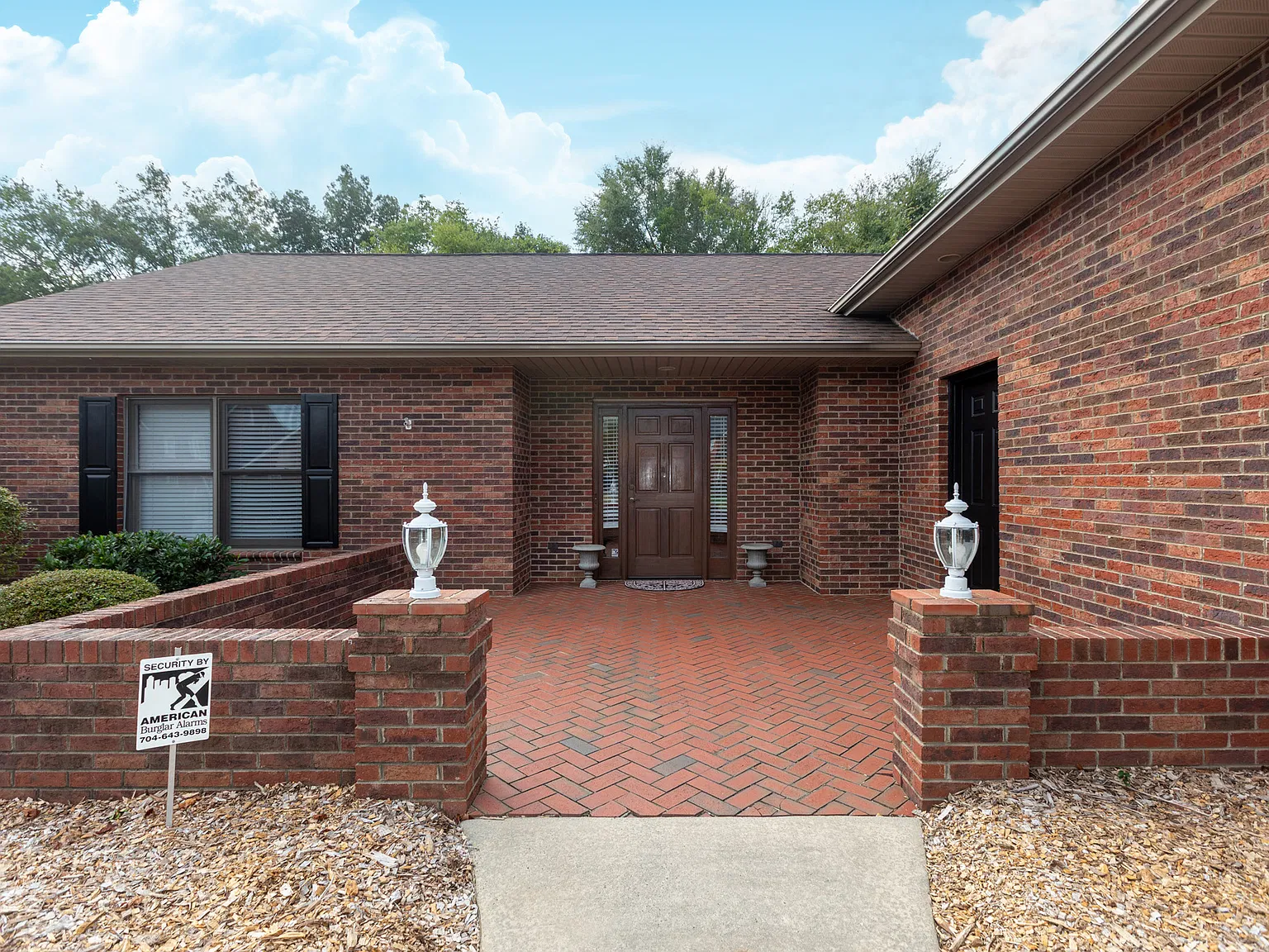 1112 Setter Ln SE — Photo 4