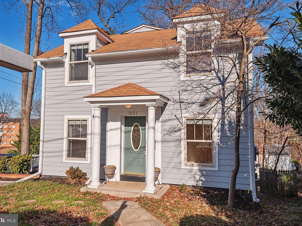 1st image of 1021 S Dinwiddie St