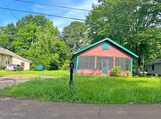 453 Washington St, Canton, MS 39046