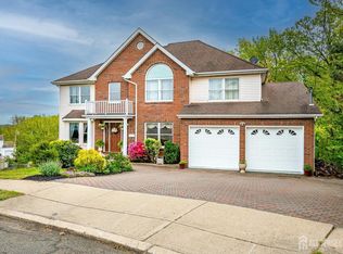 15 Alexander Ct, South River, NJ 08882