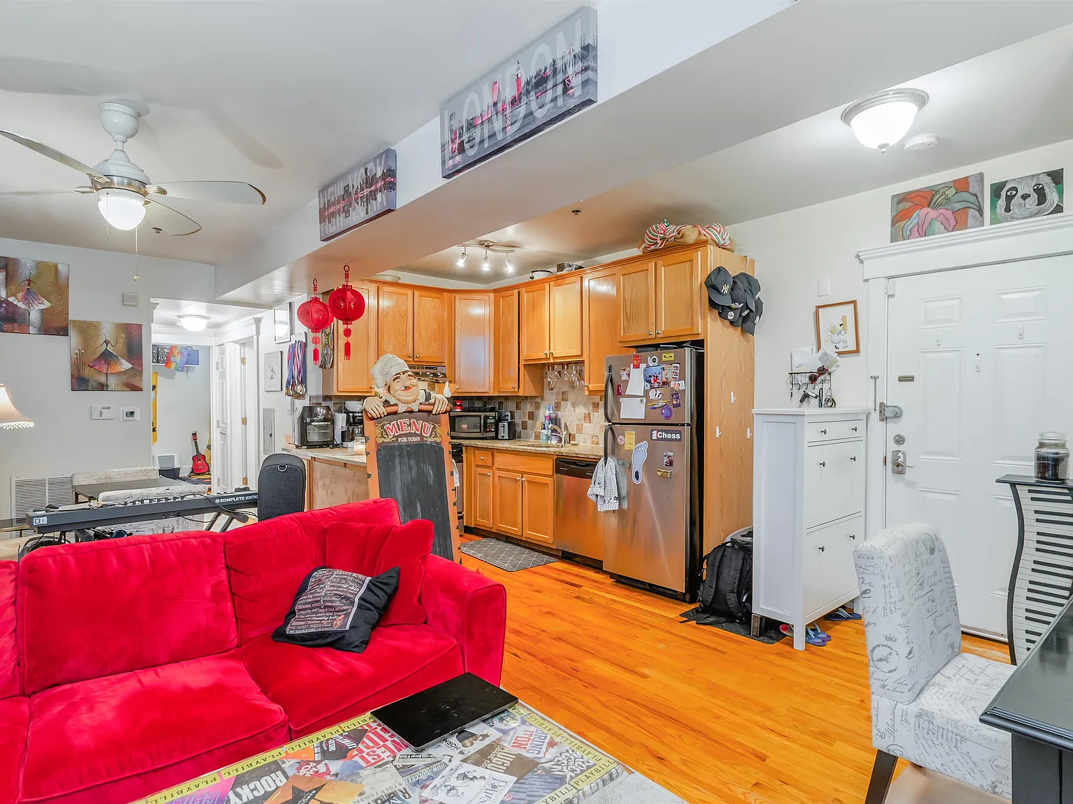 2 bed, 1.0 bath, 852 sqft, $1,800 — Photo 4