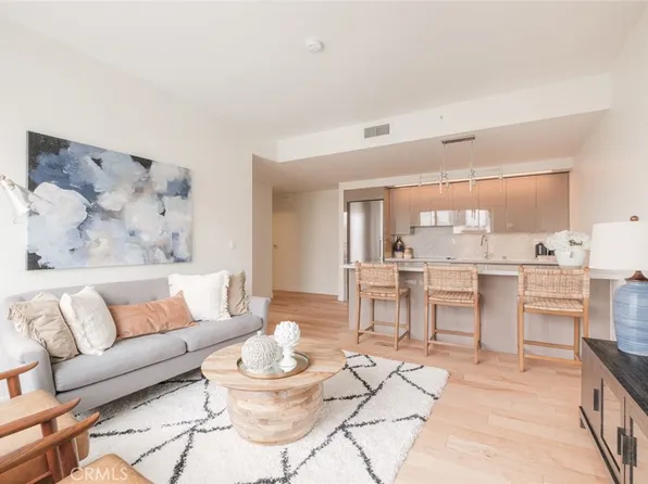 1050 S Grand Ave #804, Los Angeles, CA 90015