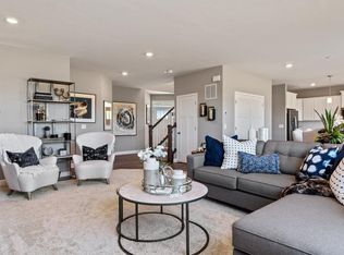 1908 Boulder Way, Carver, MN 55315