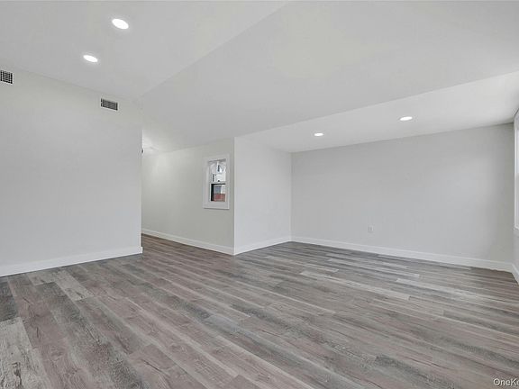 4th image of 512 Minnieford Ave #510