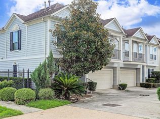 1604 W 25th St, Houston, TX 77008