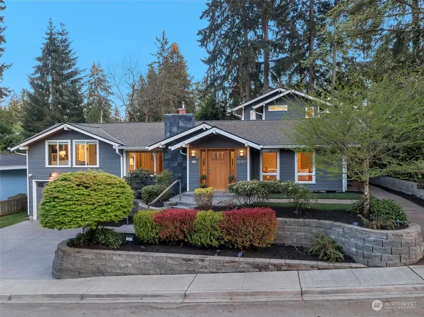 13801 NE 74th Street, Redmond, WA 98052
