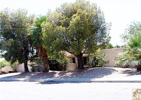 Front Mature landscaping