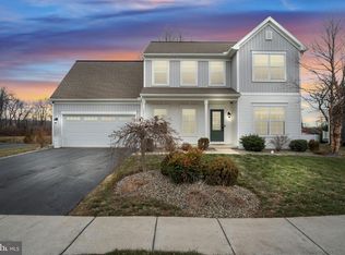 168 Parkside Dr, Annville, PA 17003